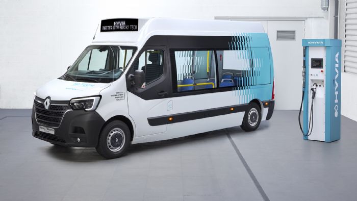 Τρία οχήματα υδρογόνου θα λανσάρει το 2022 η κοινοπραξία HYVIA, τα Renault Master Van H2-TECH, Renault Master City Bus H2-TECH (φωτό) και Renault Master Chassis Cab H2-TECH.